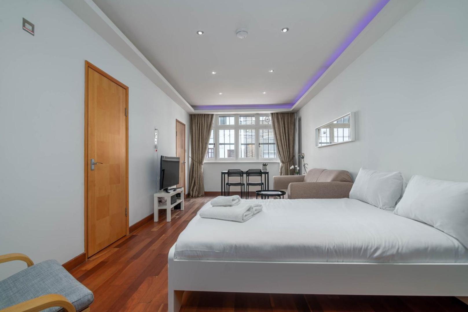 Apartamento Guestready - Central Converted Mews In Bayswater Londres Exterior foto